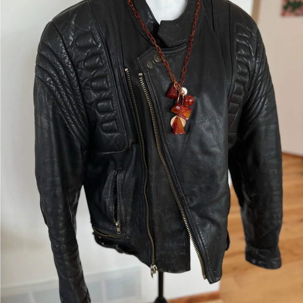 Black, painted back- leather motorcycle jacket - Picture 6 of 10